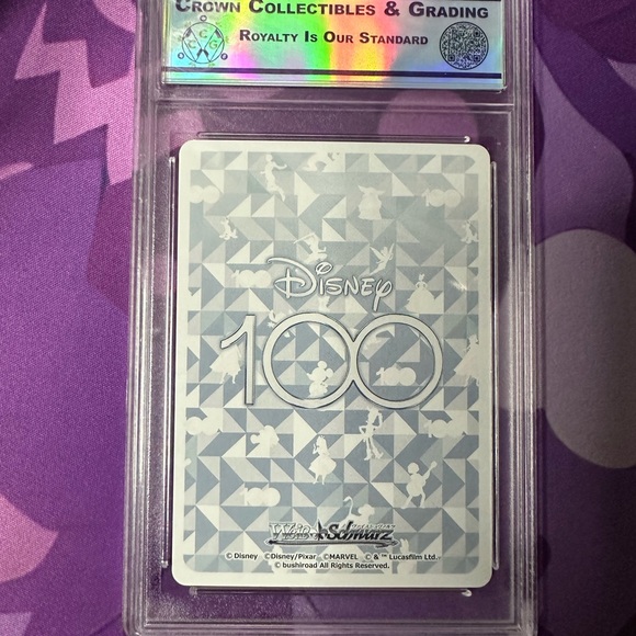 Pirate in Neverland - Captain No 49
Weiss Schawarz Disney 100
(Japanese print) - Picture 2 of 2